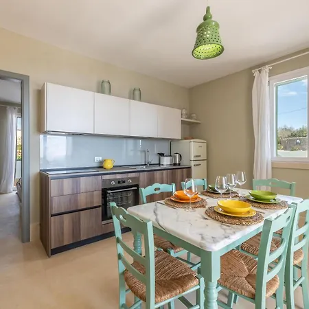 Essenza Villa