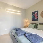 Essenza Villa *
