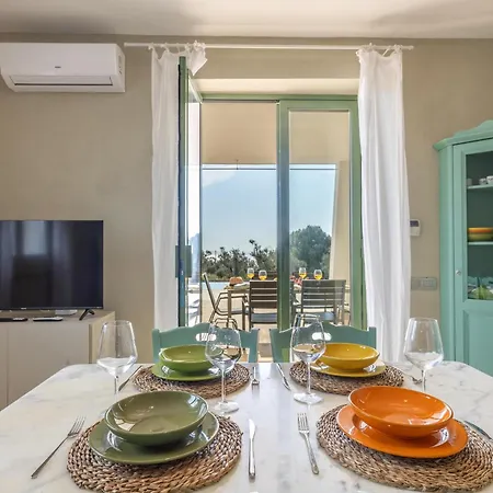 Essenza Villa