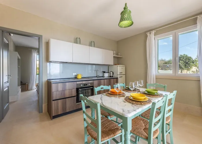 Essenza Villa